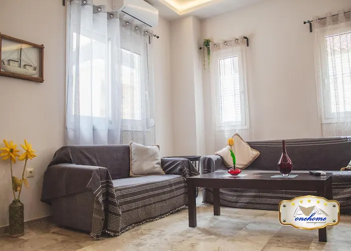 아파트 Family In 칼라마타